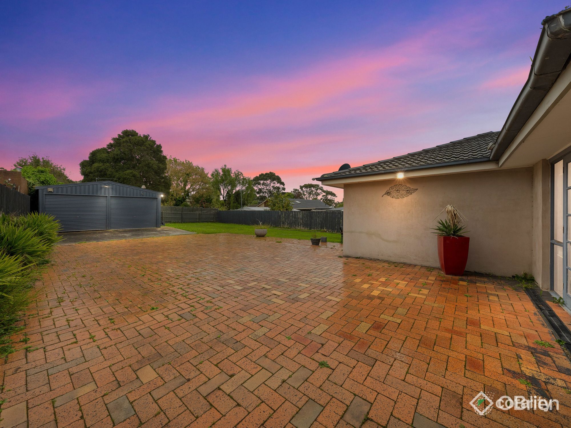 2 Finch Ct, Pakenham, VIC 3810