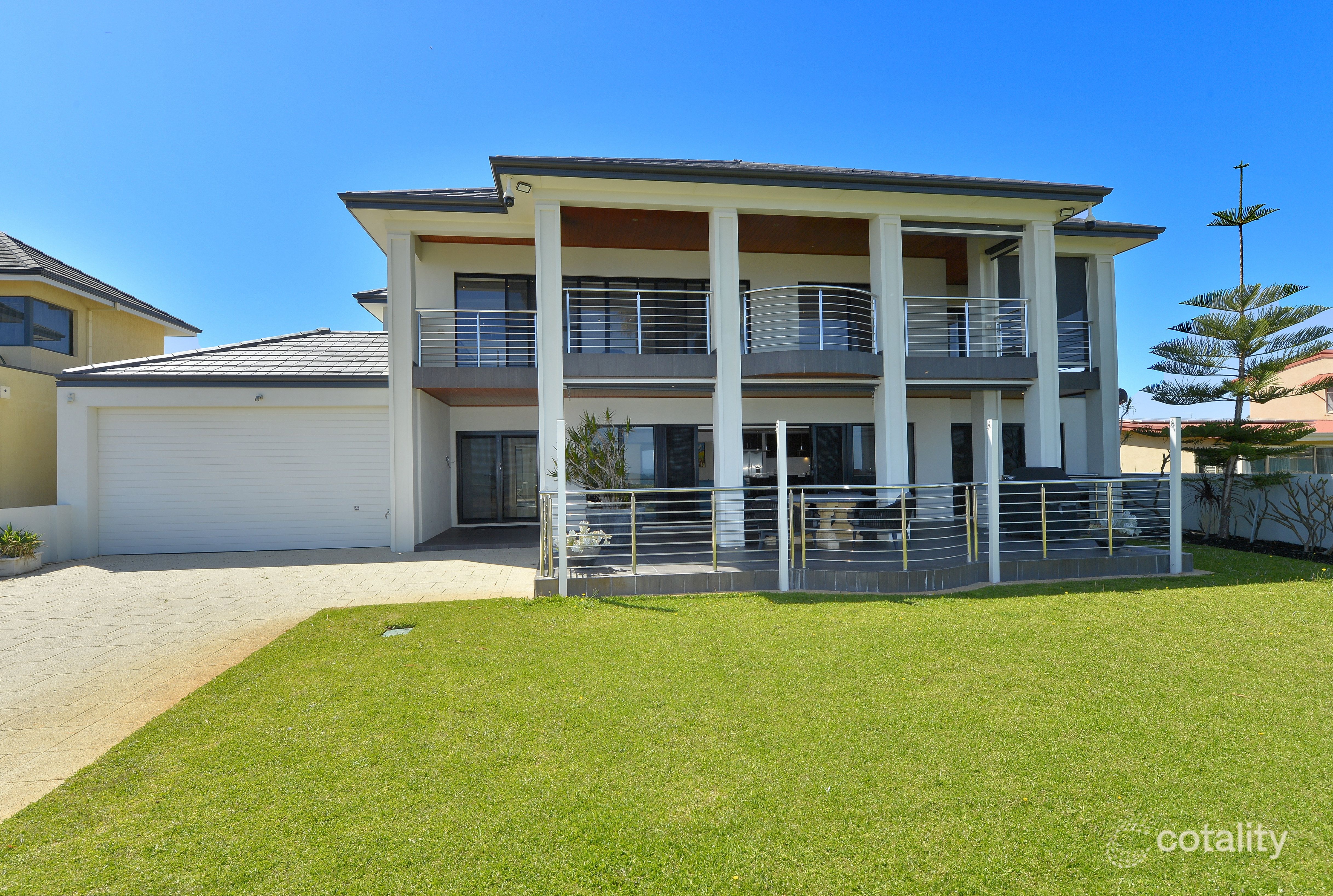 162 Ormsby Tce, Silver Sands, WA 6210