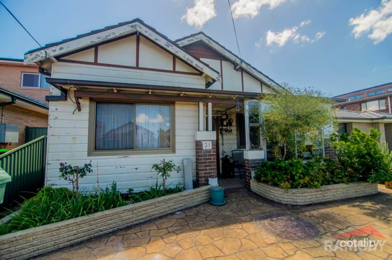 31 Frederick St, Campsie, NSW 2194