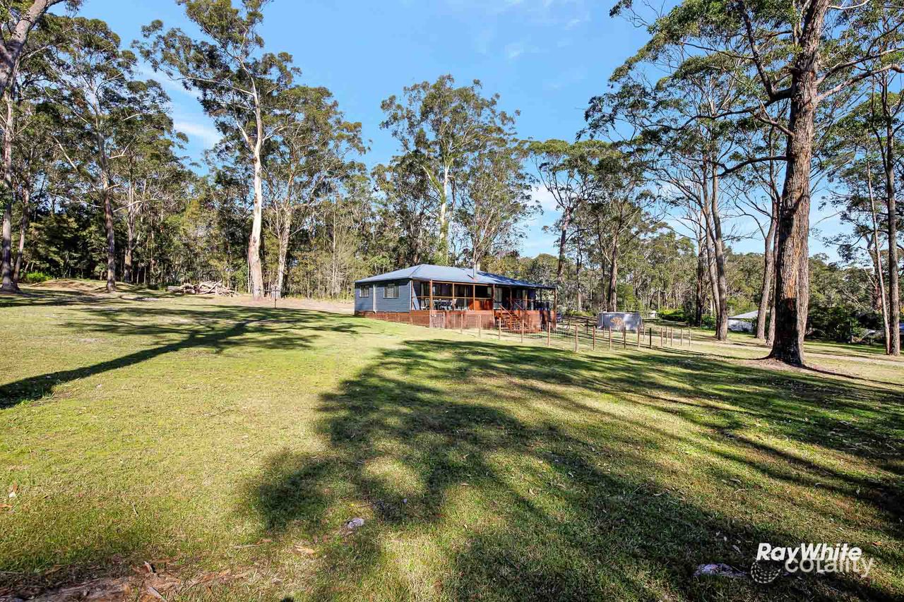 10 Barrington St, Bergalia, NSW 2537