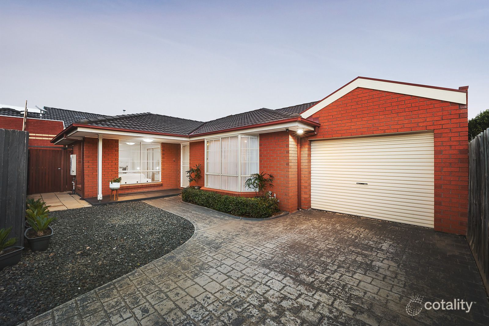 2/55 Carrington Rd, Niddrie, VIC 3042