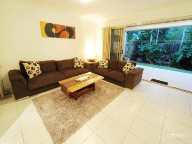 2/1 Wills Ct, Cannonvale, QLD 4802