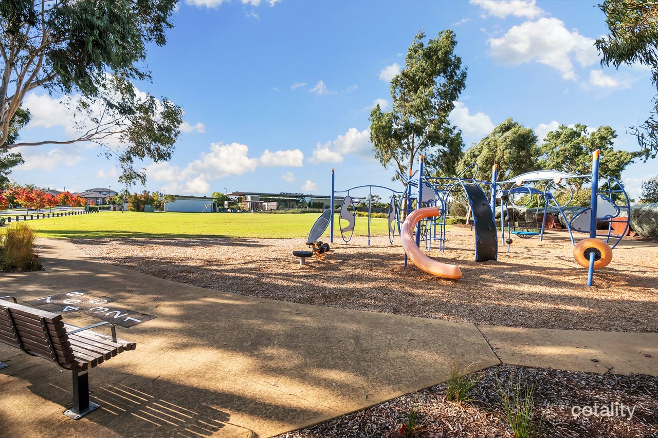 30 Trillium Bvd, Mickleham, VIC 3064