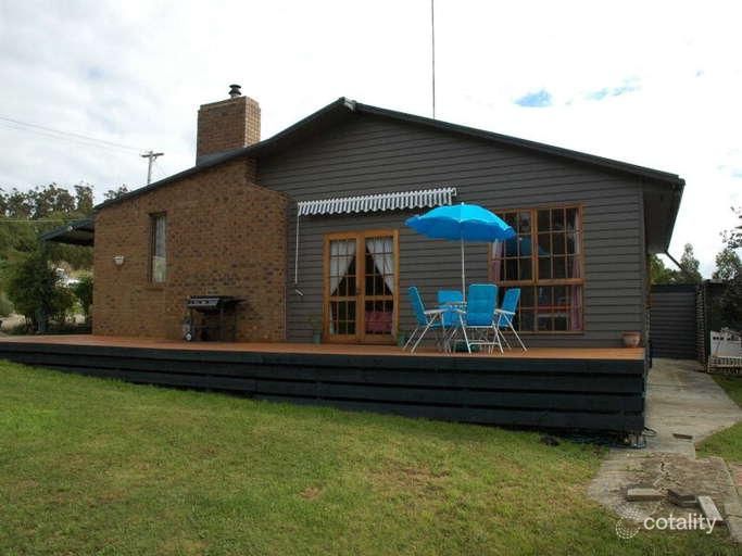 60 Cunningham St, Shelford, VIC 3329