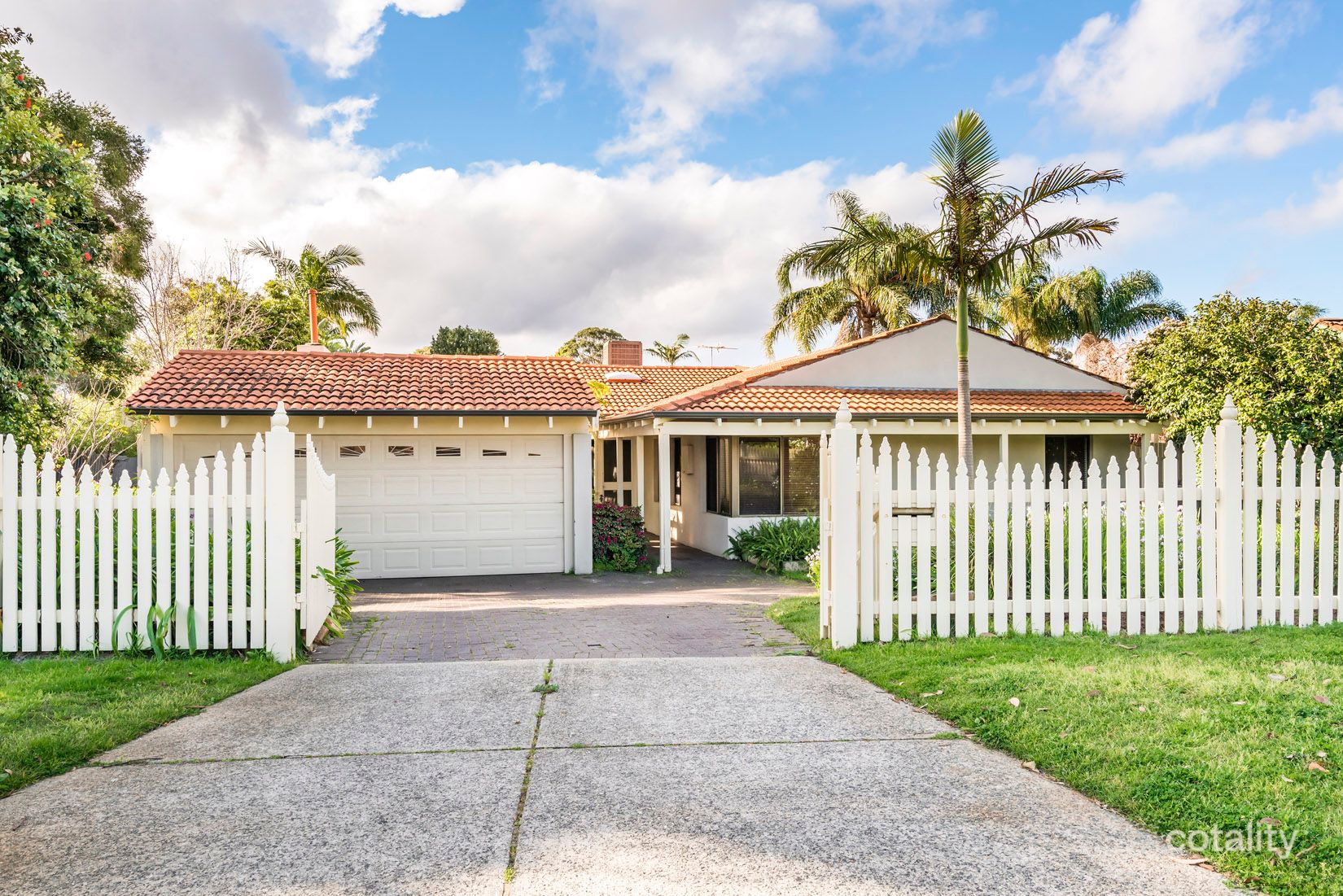 24 Connelly Way, Booragoon, WA 6154