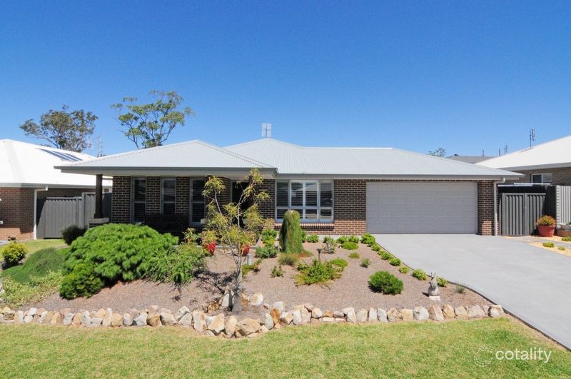 13 Trawler St, Vincentia, NSW 2540