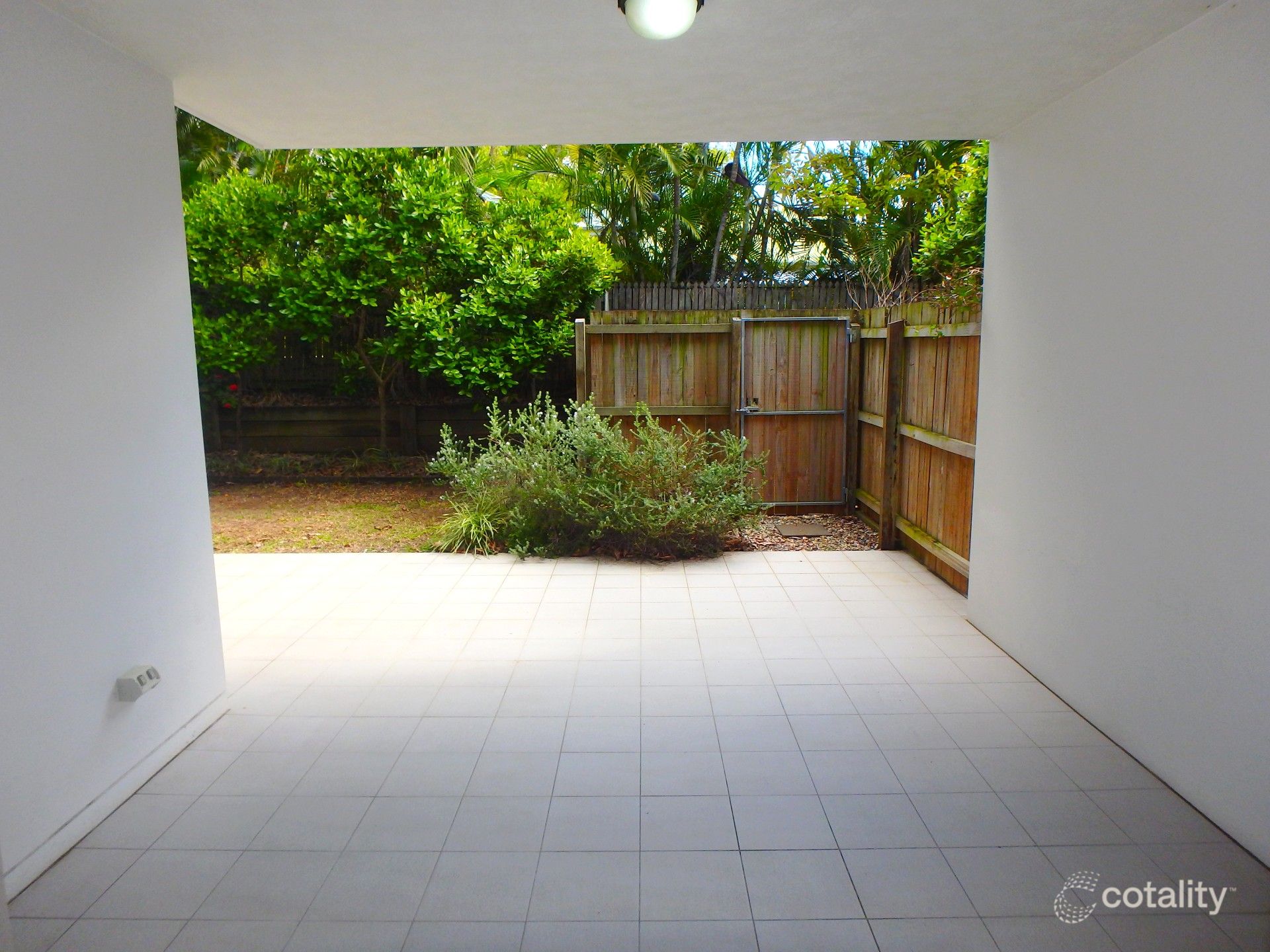 2/11 Wolseley St, Clayfield, QLD 4011