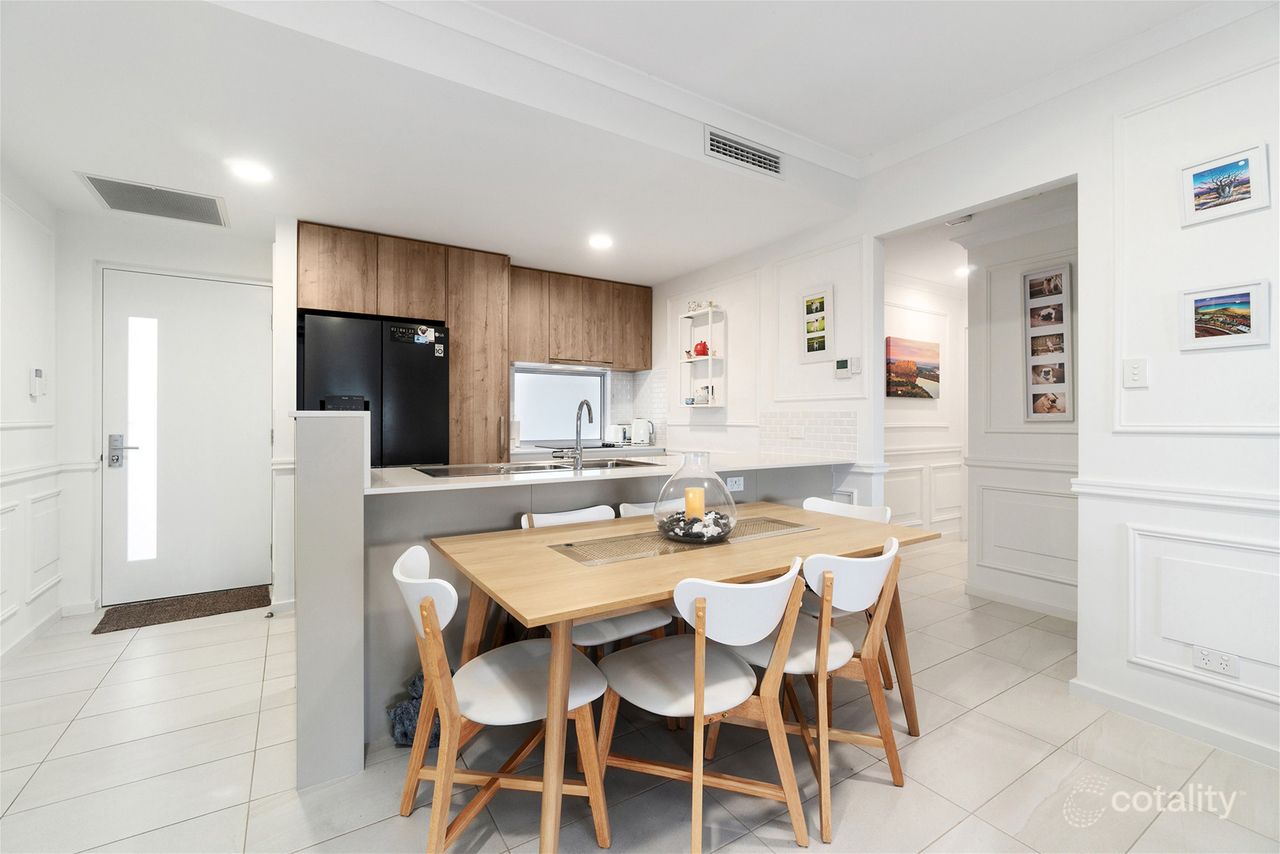 16/2 Lahinch Vsta, Gnangara, WA 6077