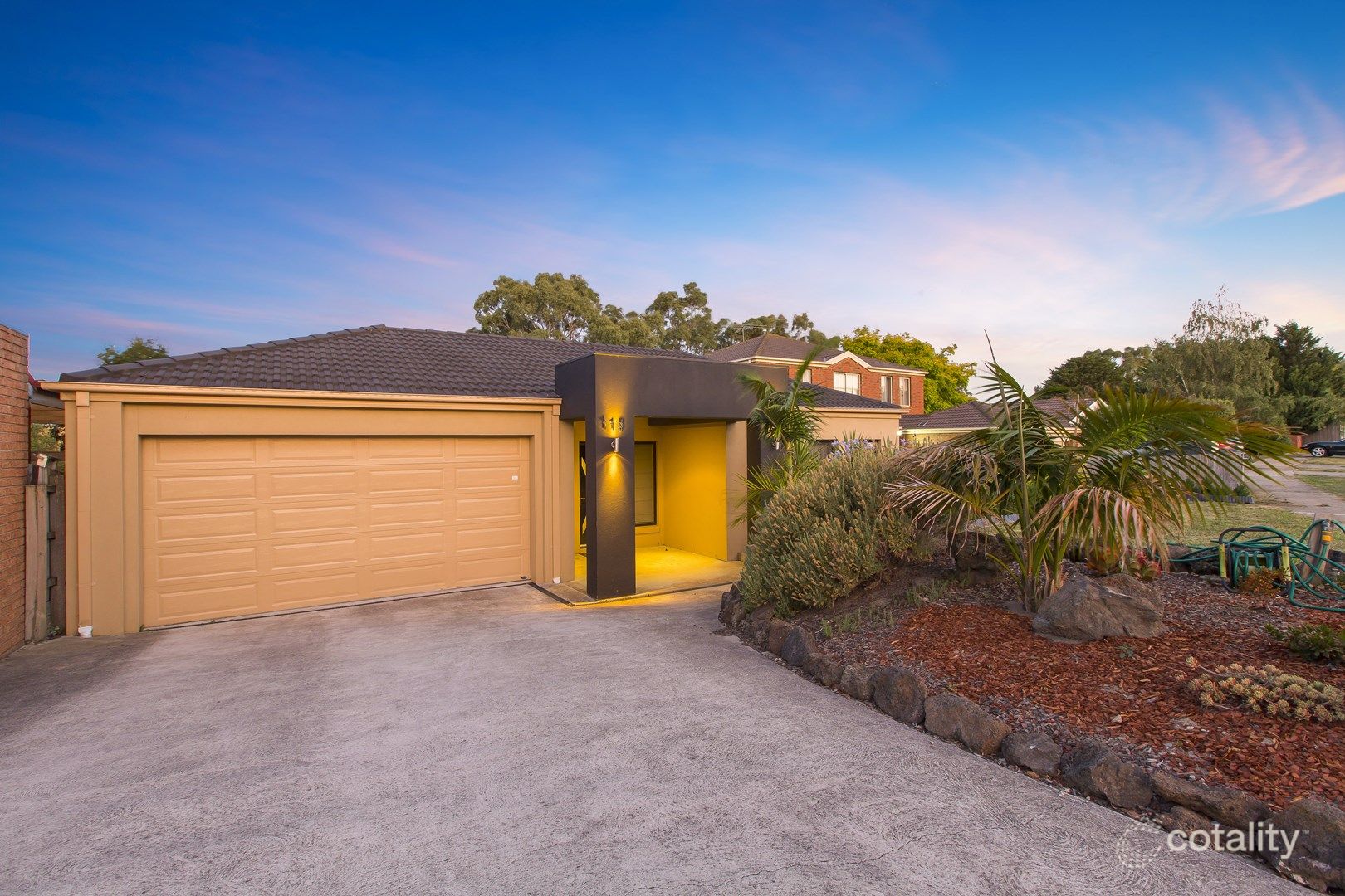 118 Earlsfield Dr, Berwick, VIC 3806