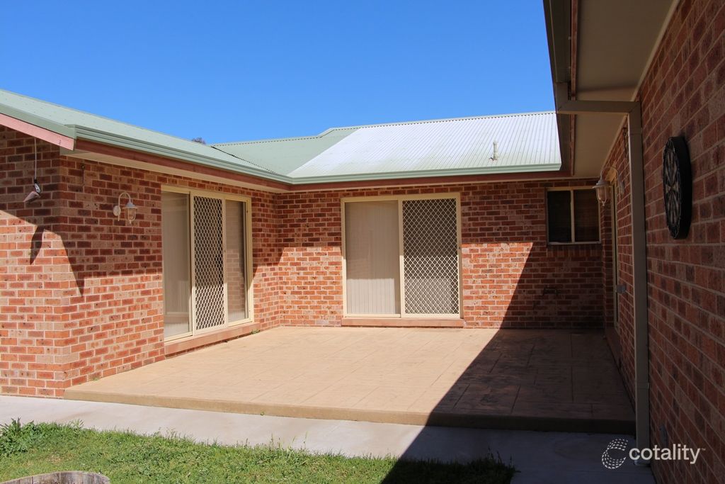 55 School St, Hanwood, NSW 2680
