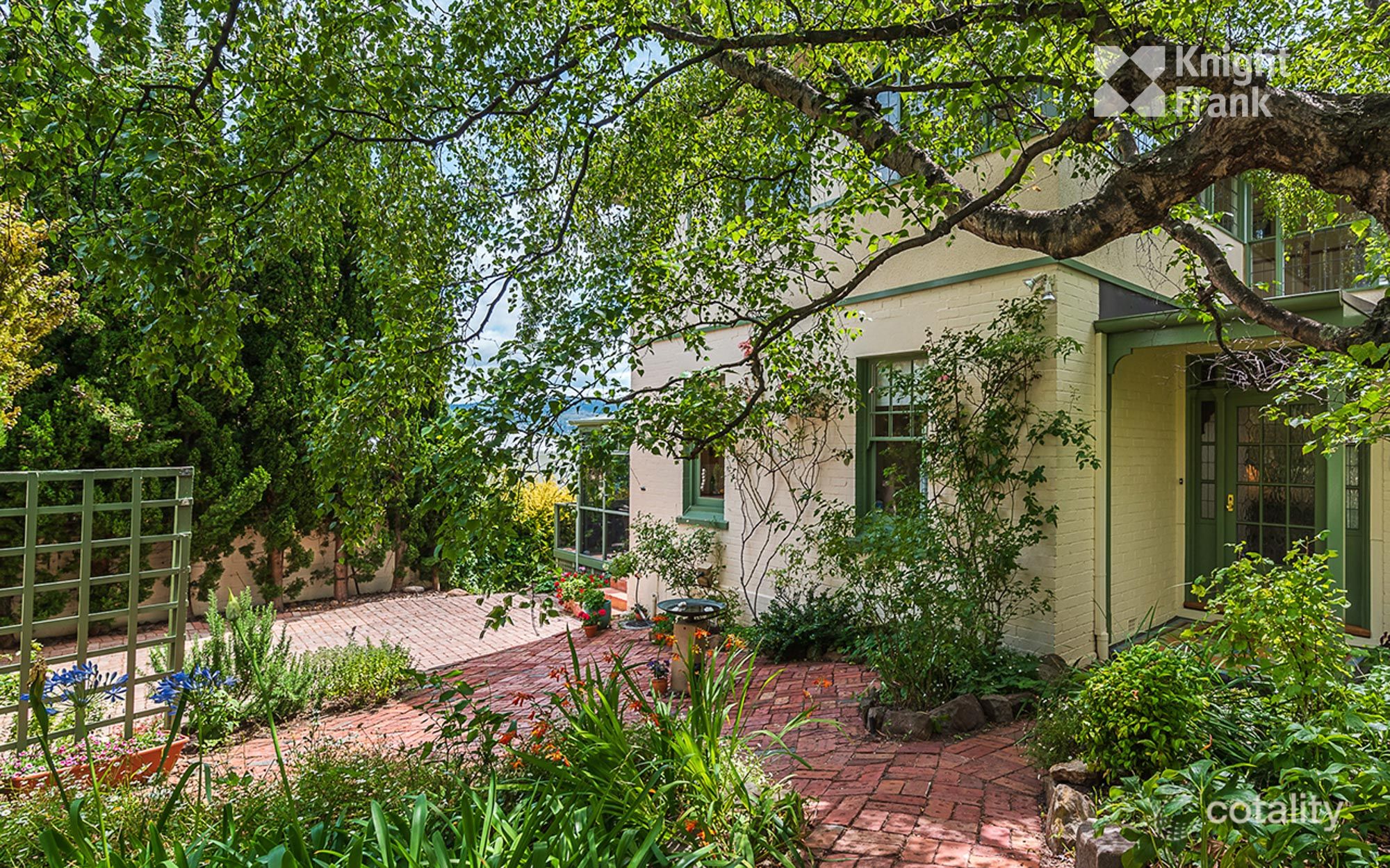 2 Ellington Rd, Sandy Bay, TAS 7005