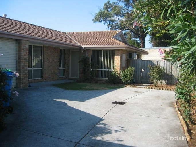 2/36 Cranbourne Dr, Cranbourne, VIC 3977