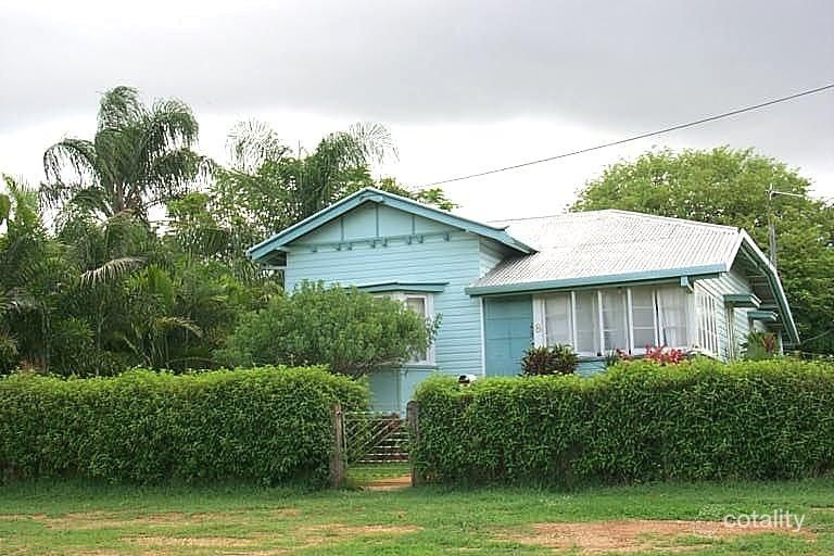8 Troughton St, Mareeba, QLD 4880