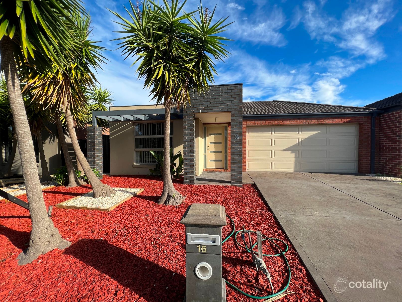 16 Jezwing Ave, South Morang, VIC 3752