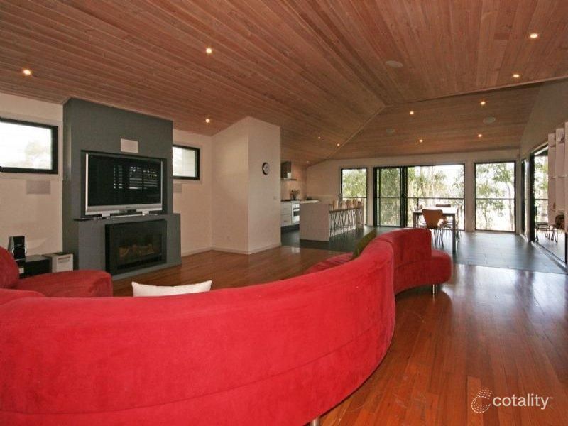 9 Billabong Pl, Surf Beach, NSW 2536