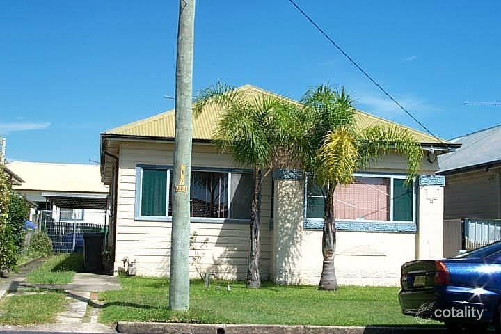 4 Mowbray Cres, Adamstown, NSW 2289