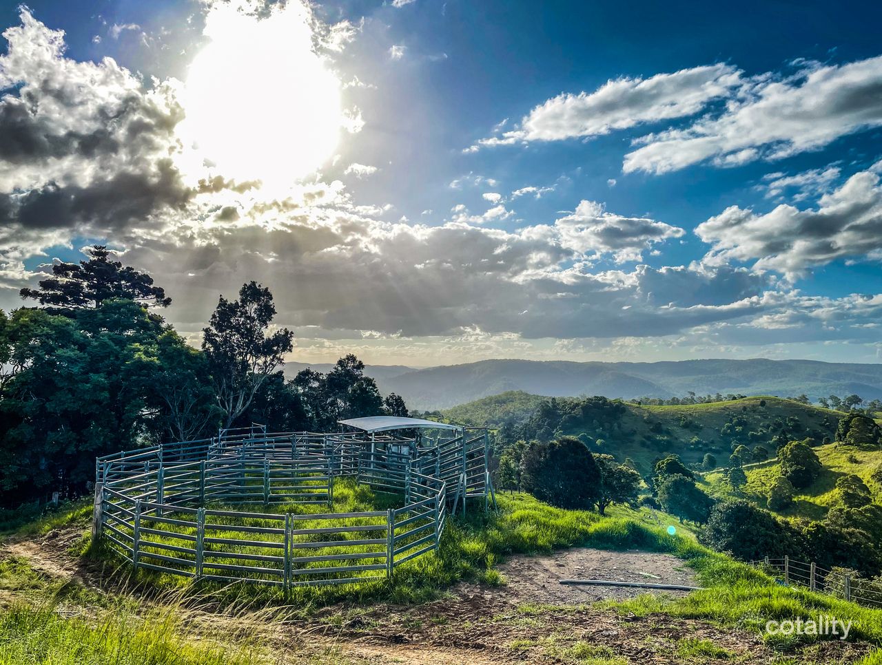 43 Woods Rd, Mount Mee, QLD 4521