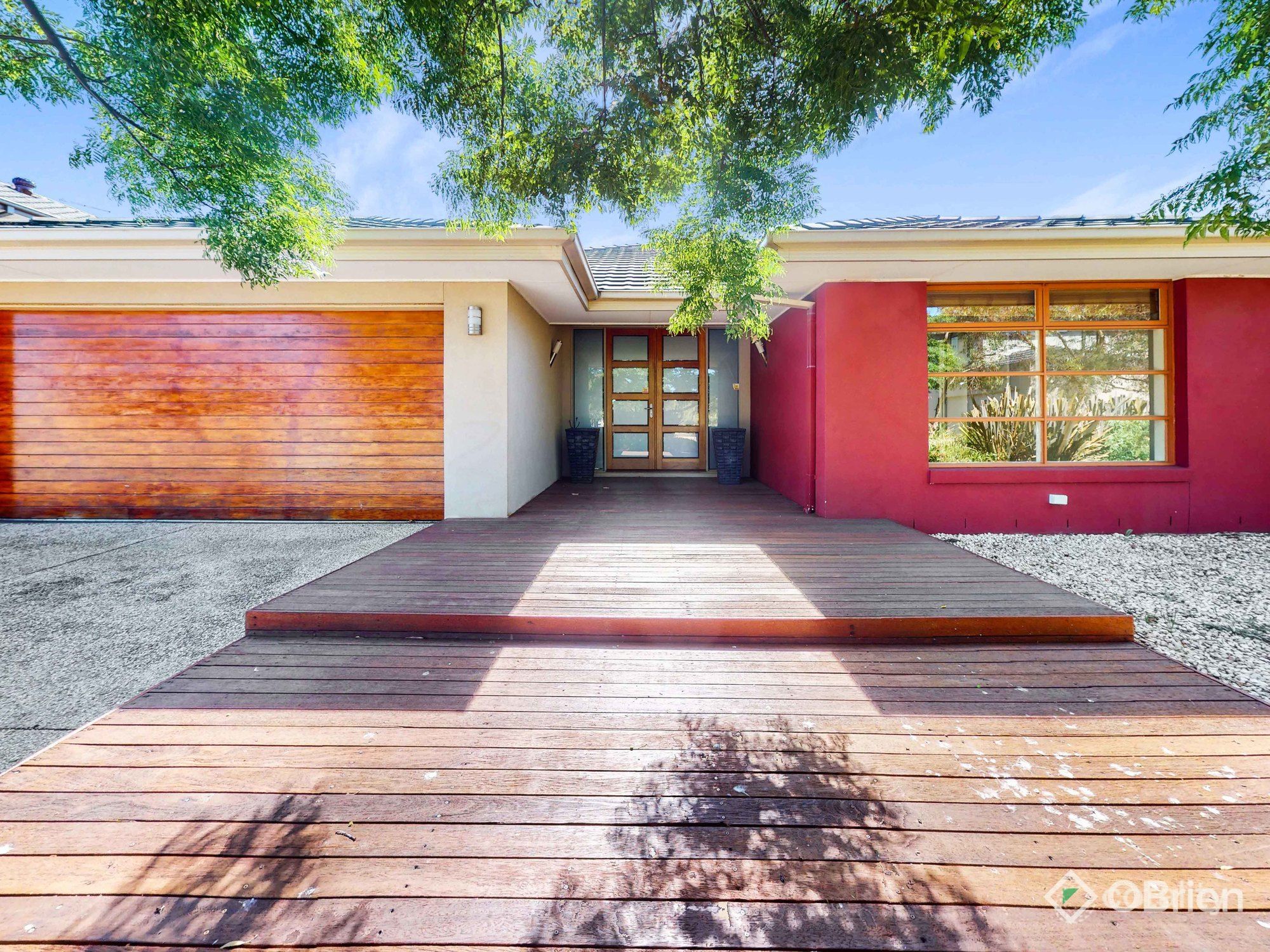 24 Deepwater Dr, Waterways, VIC 3195