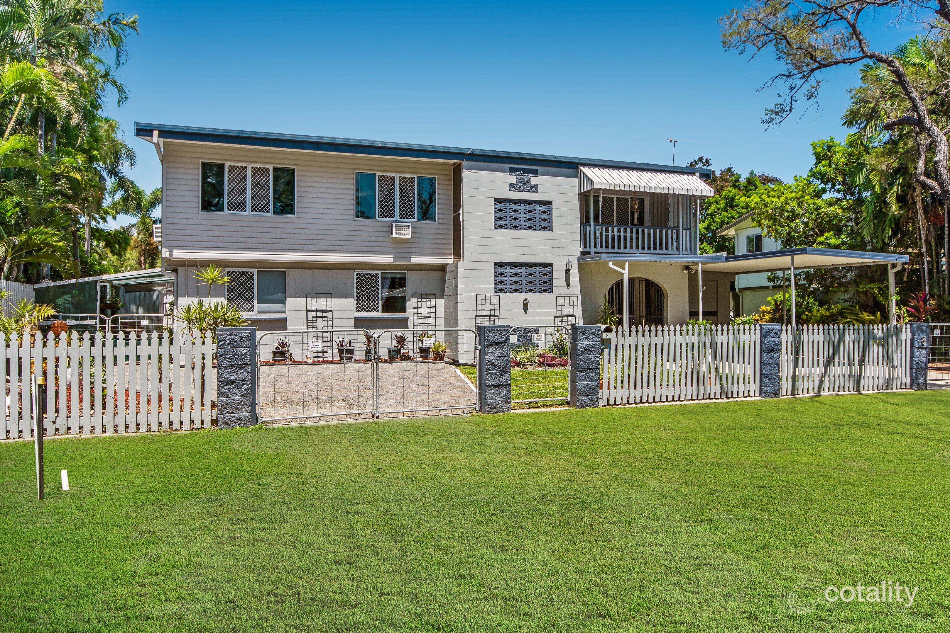 8 Keesing Rd, Douglas, QLD 4814