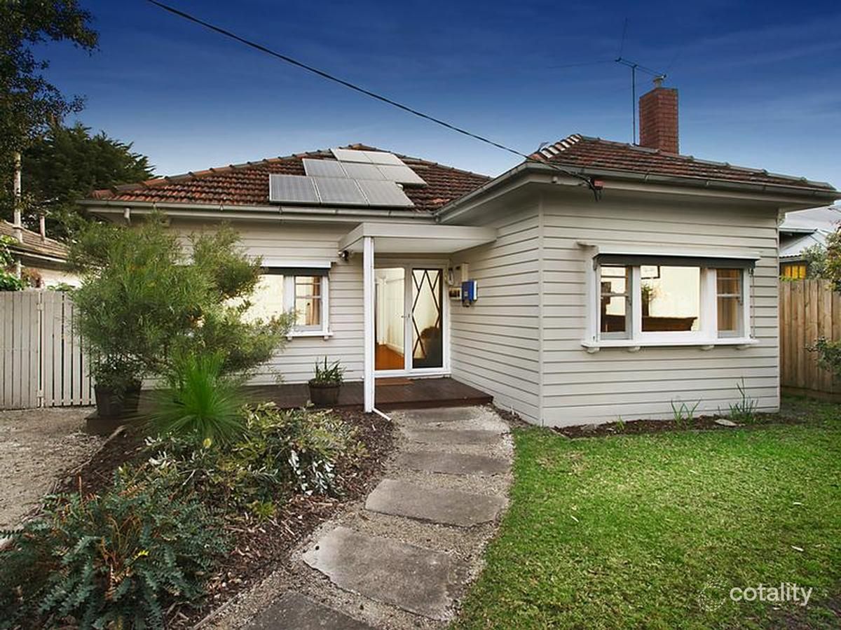 9 Blackshaws Rd, Newport, VIC 3015
