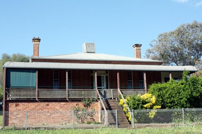 38-40 Narragal St, Geurie, NSW 2818