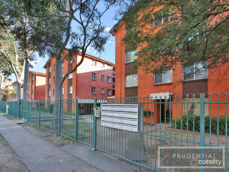 34/51 Castlereagh St, Liverpool, NSW 2170