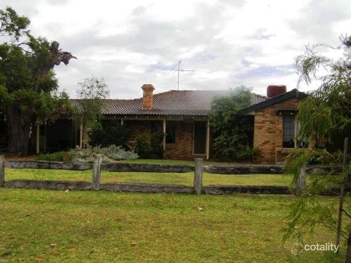 62 Mahogany Dr, Halls Head, WA 6210