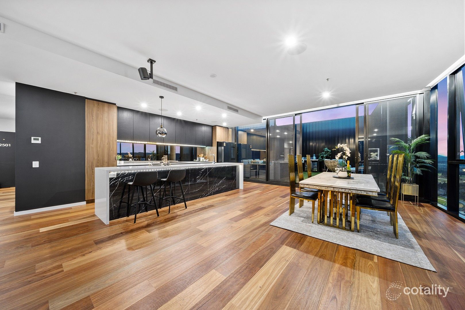 2501/15 Bowes St, Phillip, ACT 2606