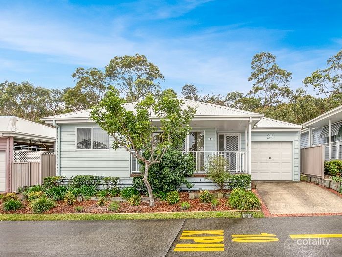 4/2 Saliena Ave, Lake Munmorah, NSW 2259