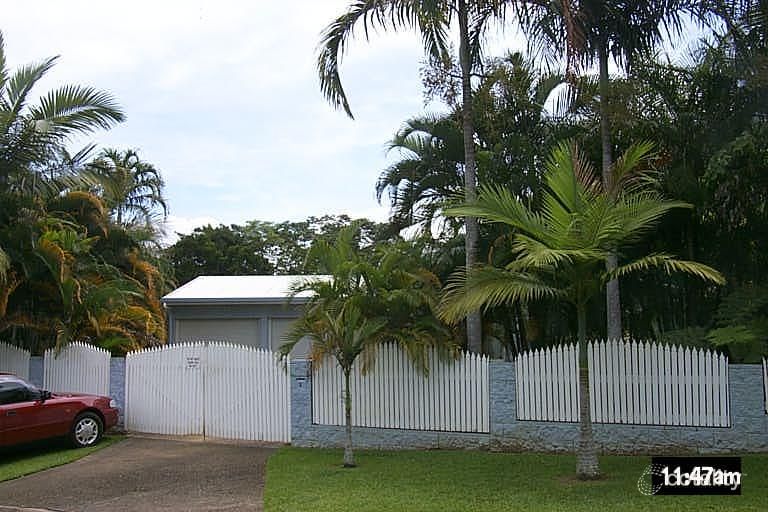 2 Lawson Cl, Kanimbla, QLD 4870