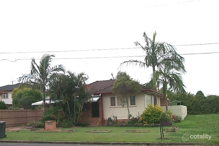 132 Queens Pde, Brighton, QLD 4017