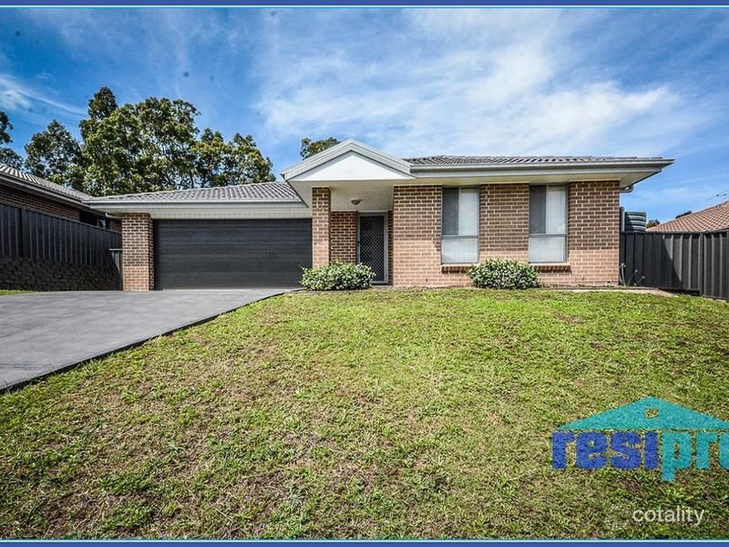 12 Pumphouse Cres, Rutherford, NSW 2320