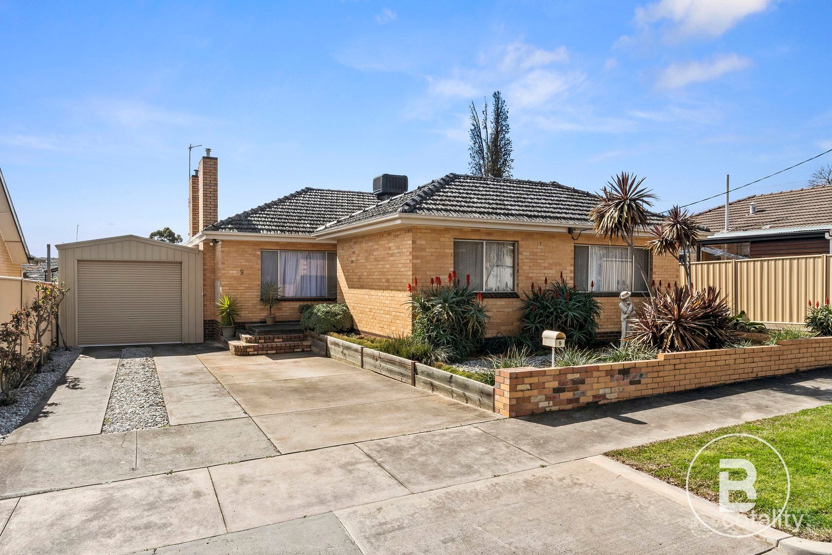 9 Monreith Ave, Flora Hill, VIC 3550