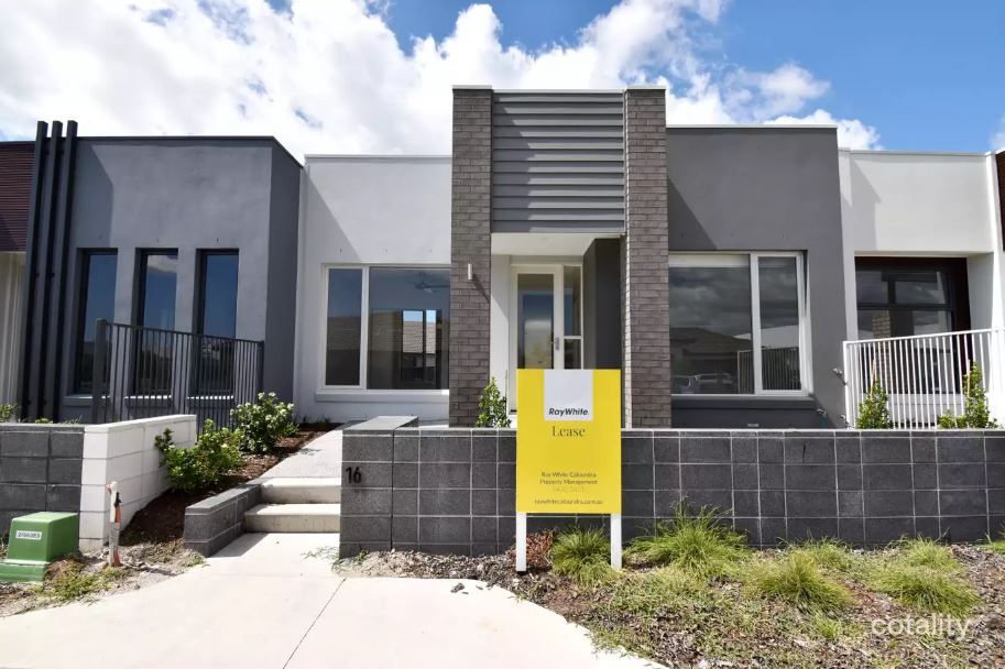 16 Pamphlet St, Palmview, QLD 4553