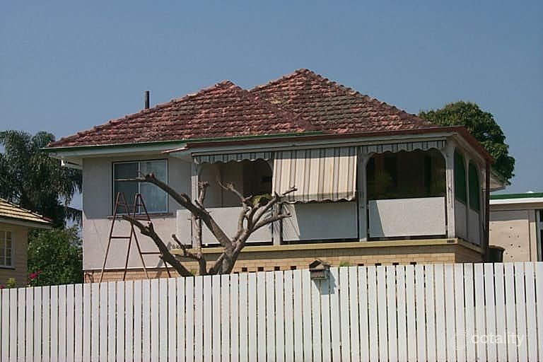 202 Jones Rd, Carina Heights, QLD 4152