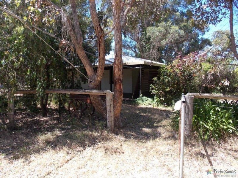 54 Shannon St, Cardiff, WA 6225