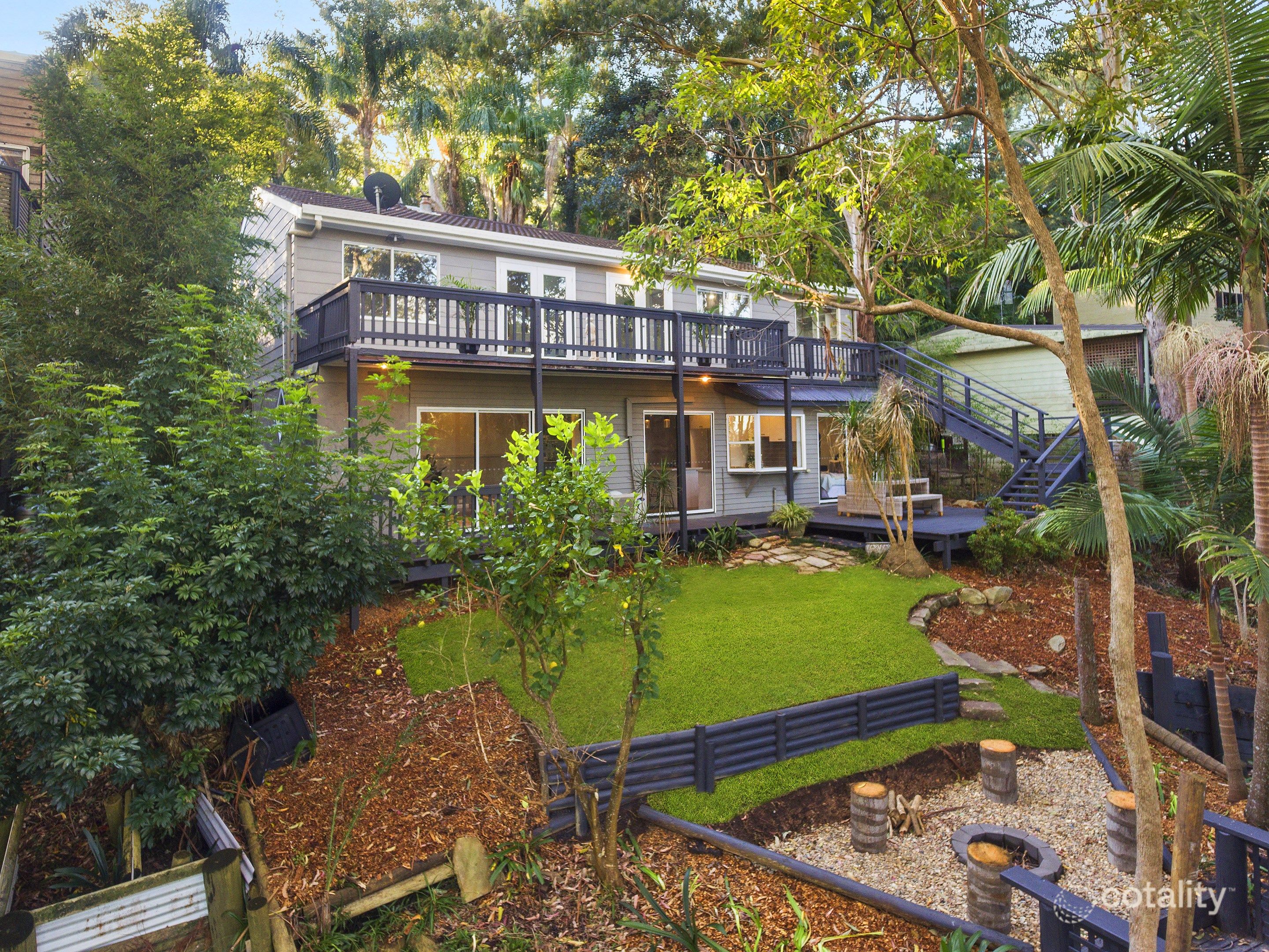 4d Gregory St, Wyoming, NSW 2250