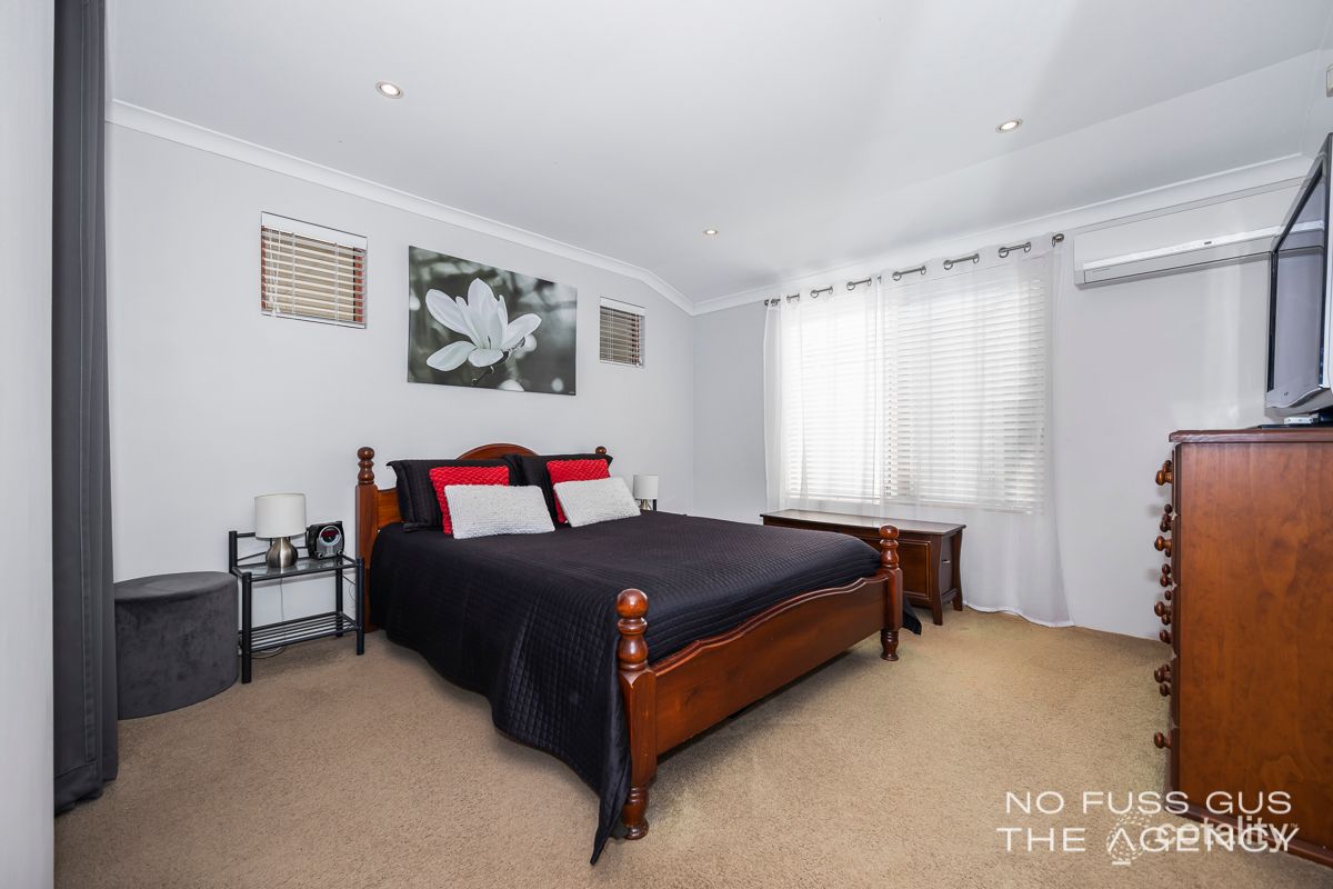 8 Dalzell Turn, Kinross, WA 6028