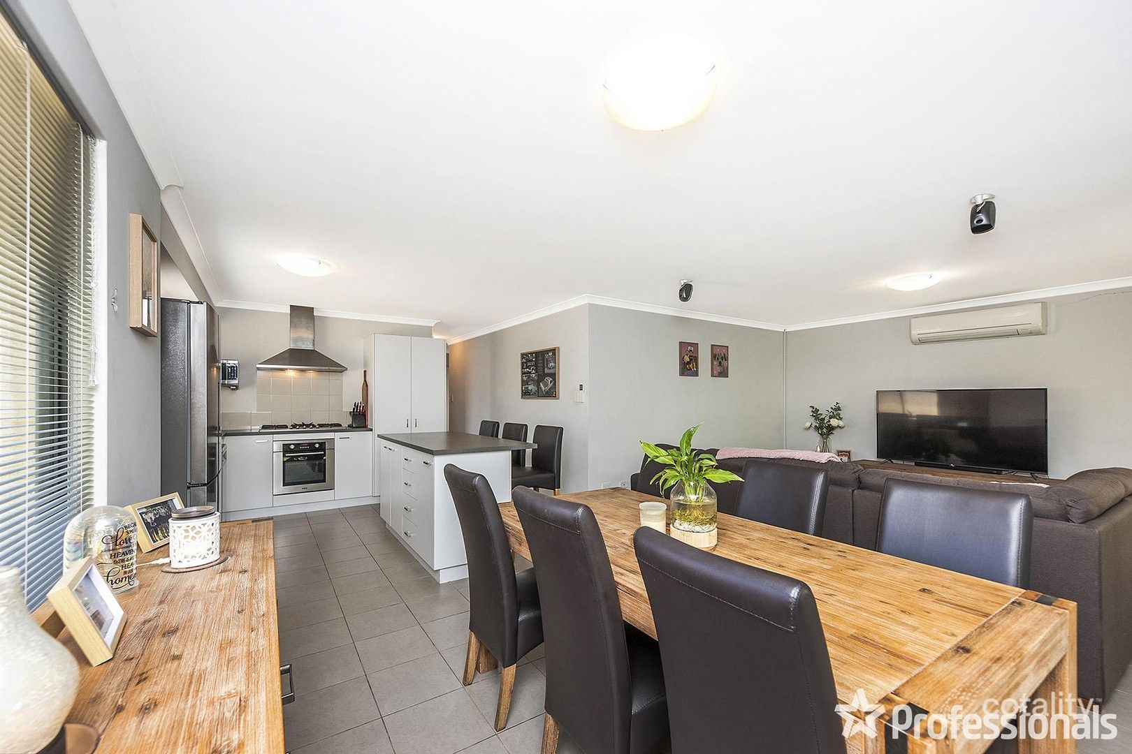 38b Range View Rd, High Wycombe, WA 6057