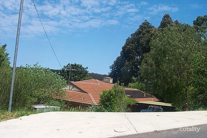 13 Orchid Dr, Roleystone, WA 6111