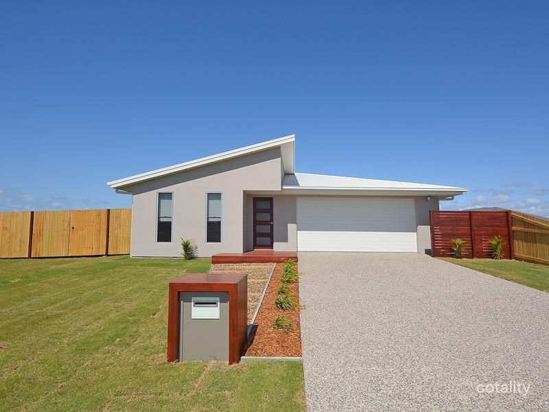 5 Samphire St, Eli Waters, QLD 4655