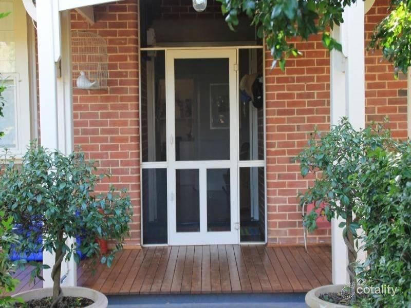 129 Third Ave S, Narromine, NSW 2821