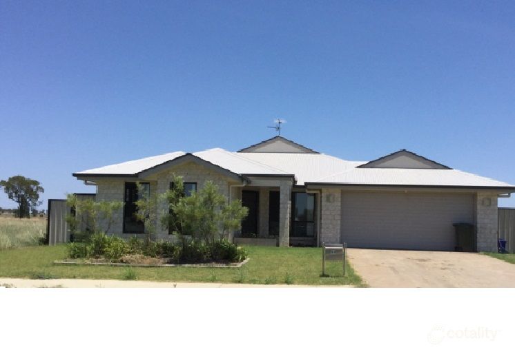 94 Taylor St, Roma, QLD 4455