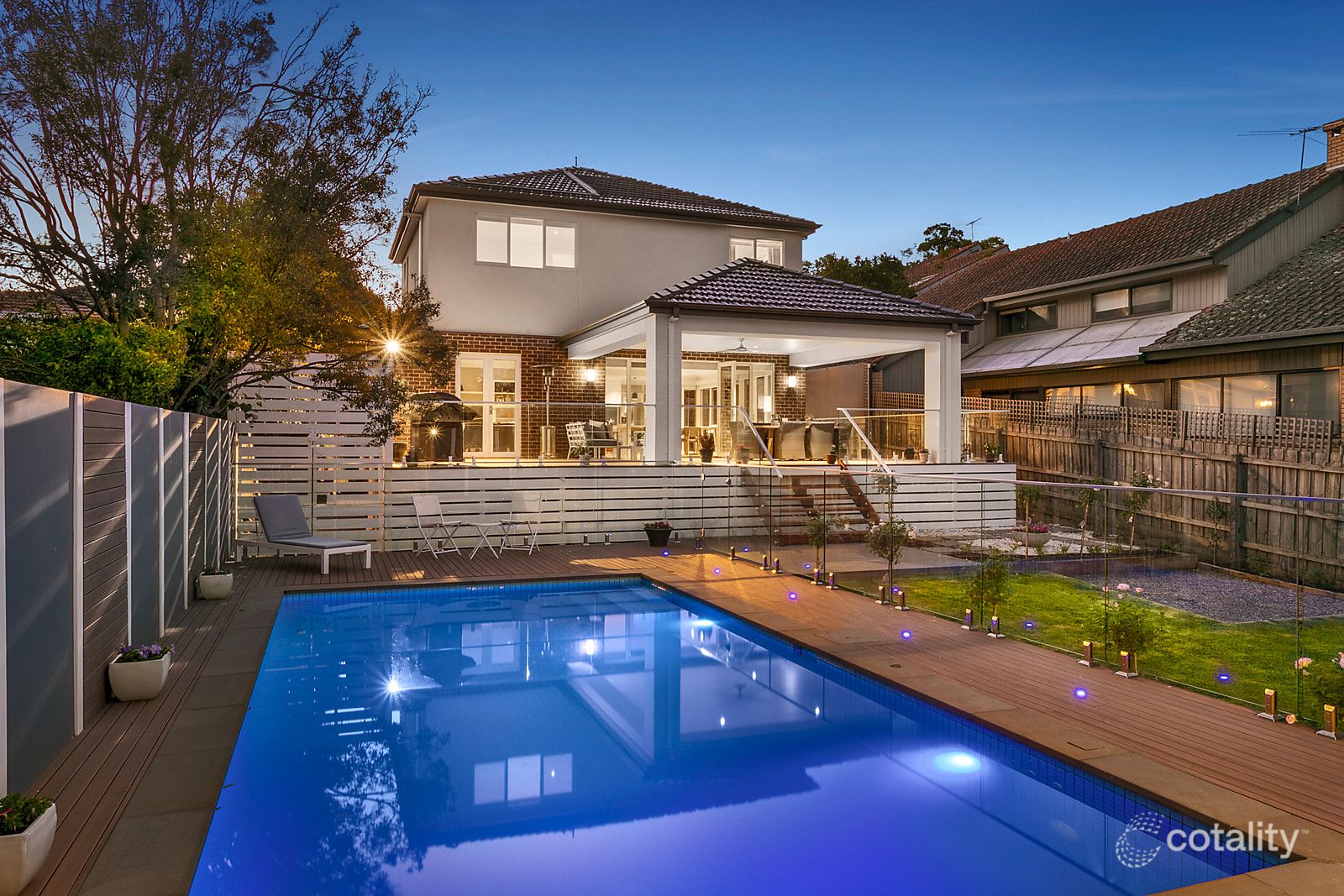 16 Thoresby Gr, Ivanhoe, VIC 3079