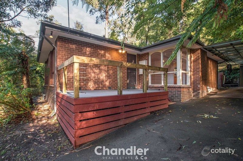 39 Fairy Dell Rd, Tecoma, VIC 3160
