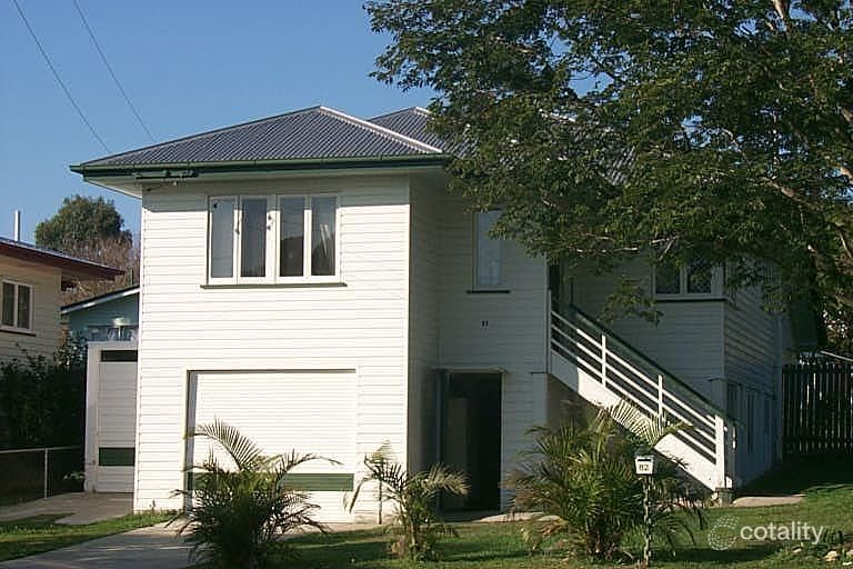 82 Lawn St, Holland Park, QLD 4121