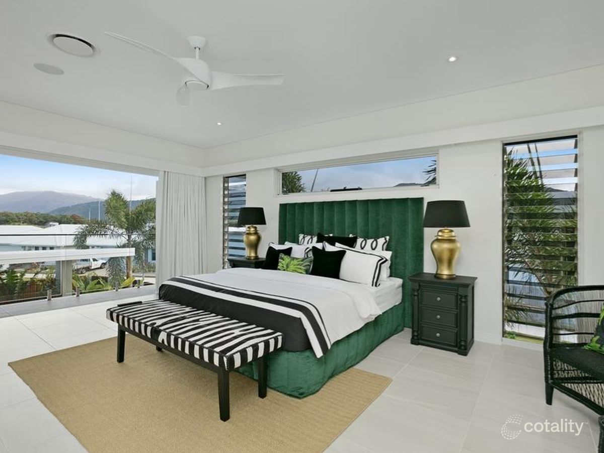 6 Castleton Ent, Smithfield, QLD 4878