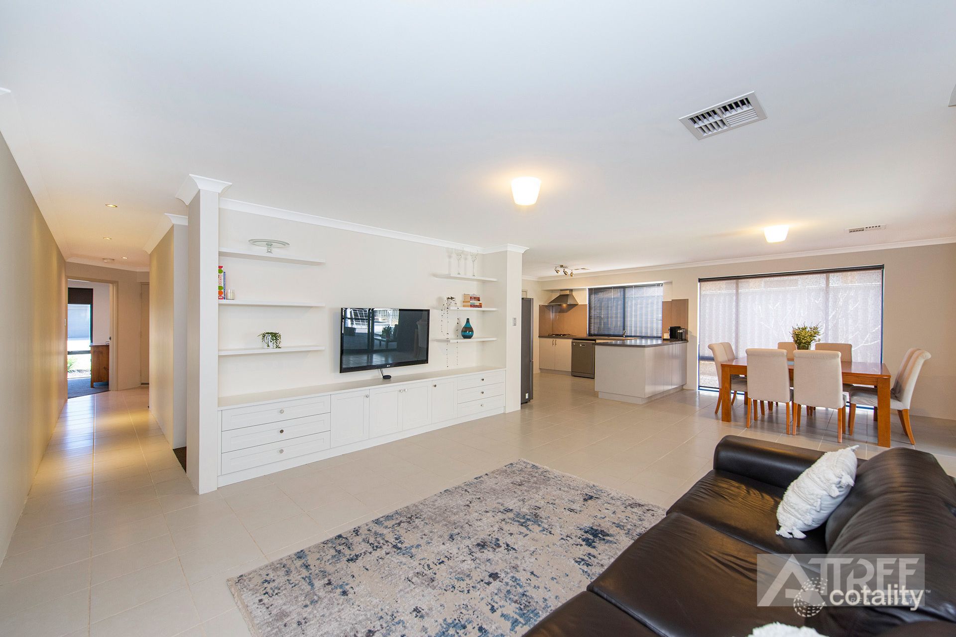 5 Archdale Loop, Piara Waters, WA 6112