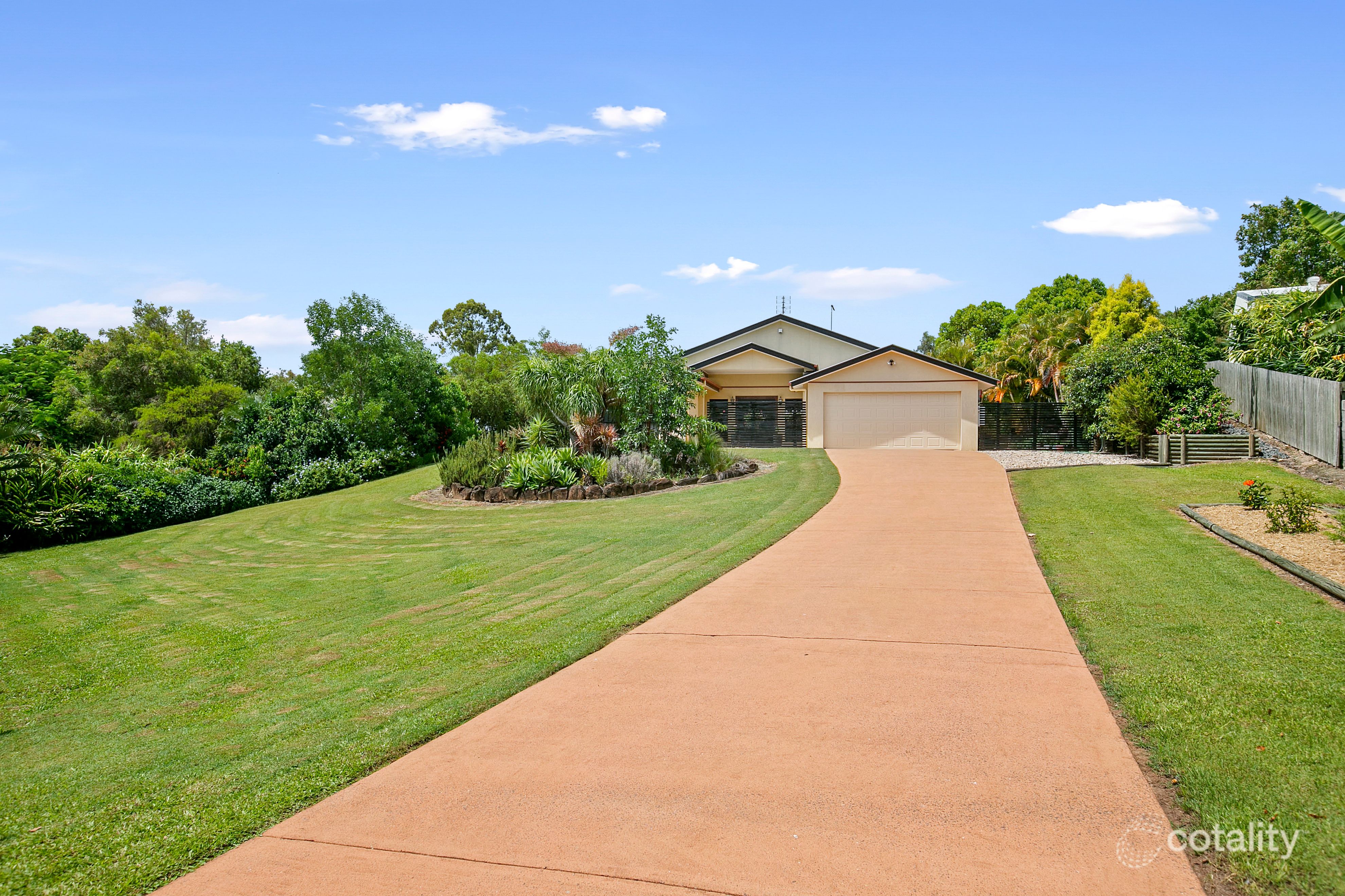 4 Henry Parkes Dr, Southside, QLD 4570