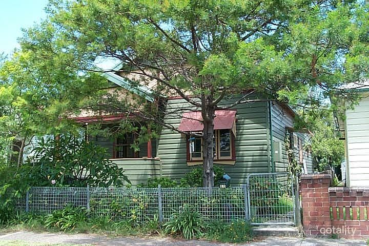 10 Bowser St, Hamilton North, NSW 2292